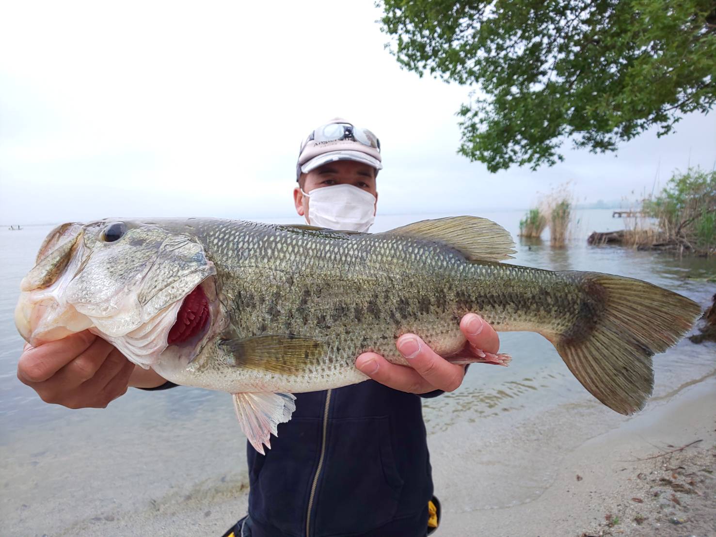 大島さん 琵琶湖でのボートレンタルならランカーハウス